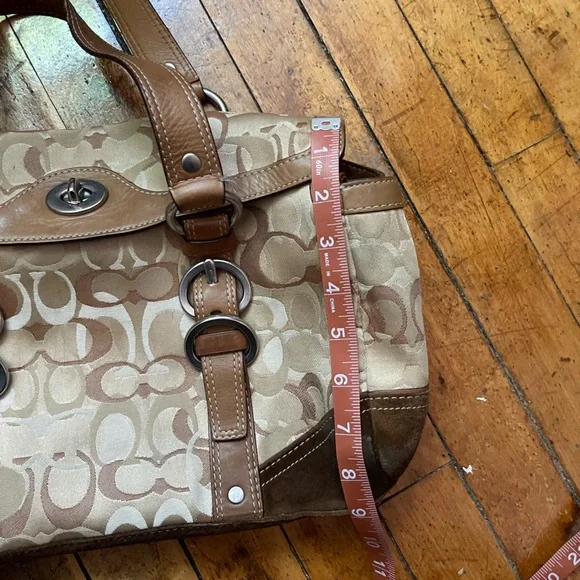 COACH Chelsea Optic Signature Suede Turnlock Tote Satchel - Picture 4 of 7